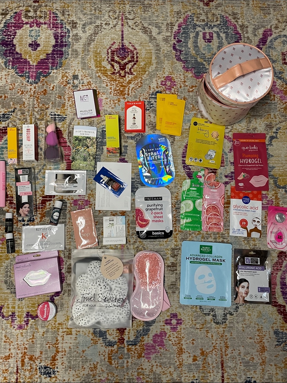 30+ Piece Beauty Bundle